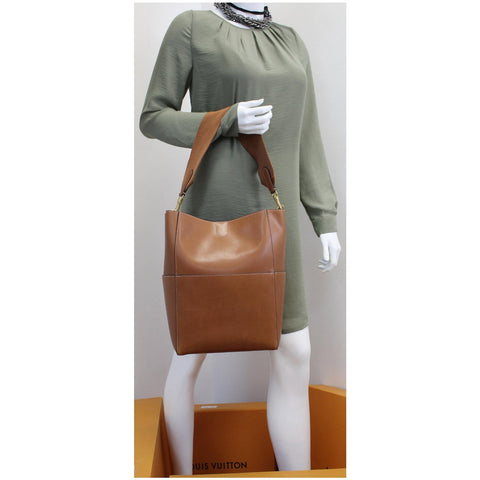 CELINE Sangle Bucket Soft Grained Calfskin Tote Bag Tan