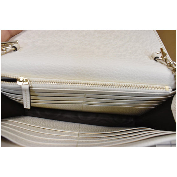 GUCCI GG Interlocking Pebbled Leather Crossbody Bag Ivory 615523