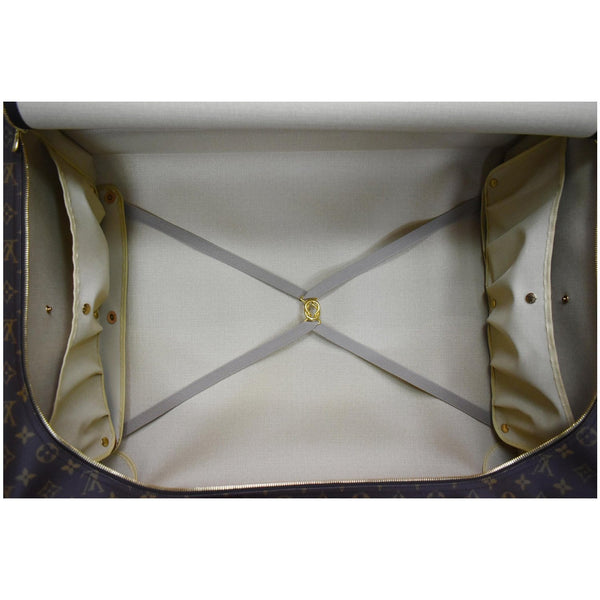 Louis Vuitton Pullman 75 Monogram Canvas Suitcase Bag interior