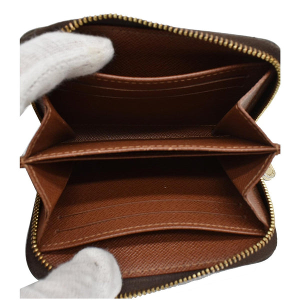 LOUIS VUITTON Monogram Canvas Zippy Coin Purse Brown