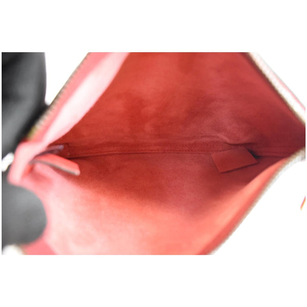 Gucci Leather Interior Medium Logo Portfolio Clutch Red