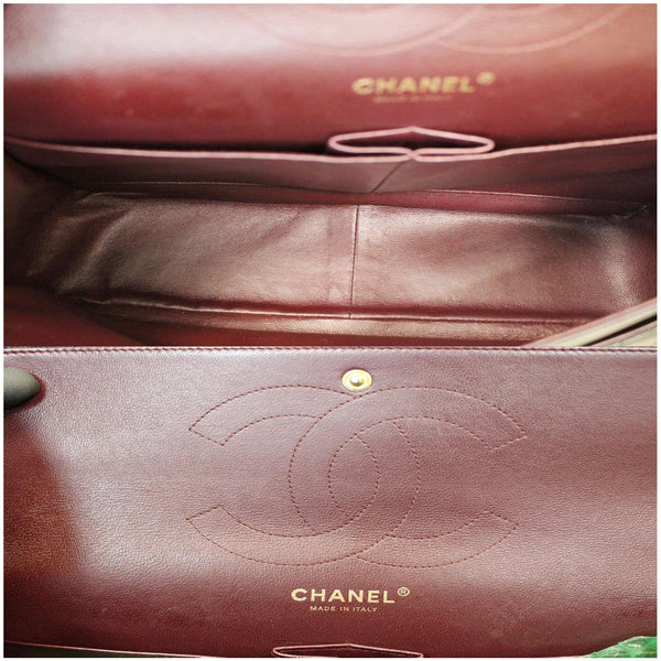 CHANEL Jumbo Double Flap Caviar Leather Shoulder Bag Black