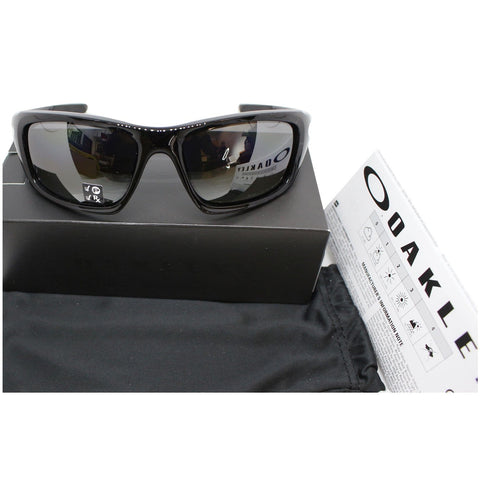 Oakley Valve Sunglasses Black polished frame