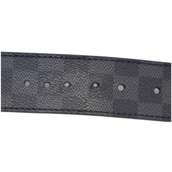 Louis Vuitton Damier Graphite belt - side view