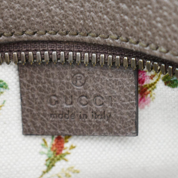 GUCCI Neo Vintage GG Supreme Canvas Messenger Bag Beige 476466