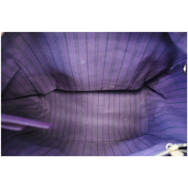 lv Lumineuse PM Monogram Empreinte Bag interior