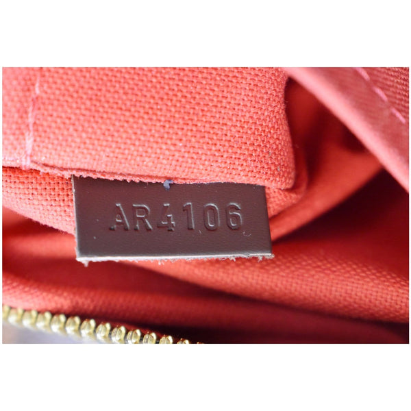 Louis Vuitton Duomo Hobo Damier Ebene Hobo Bag code AR4106