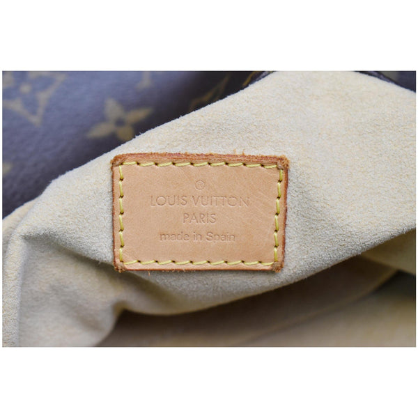 LOUIS VUITTON Artsy MM Monogram Canvas Hobo Bag Brown