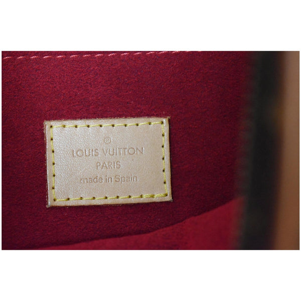 LOUIS VUITTON Croissant GM Monogram Canvas Shoulder Bag Brown