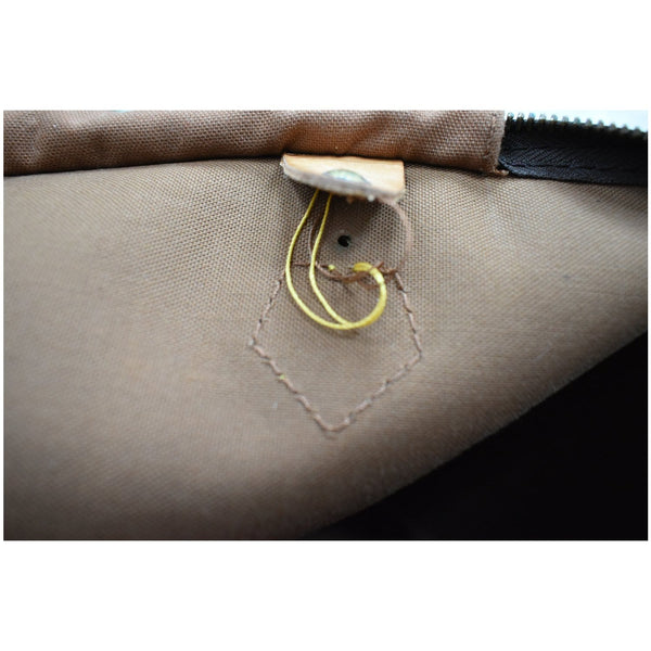 Louis Vuitton Speedy 35 Monogram Canvas Satchel Bag - inner view