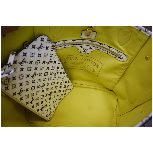 LOUIS VUITTON Giant Neverfull MM Monogram Canvas Shoulder Bag Multicolor