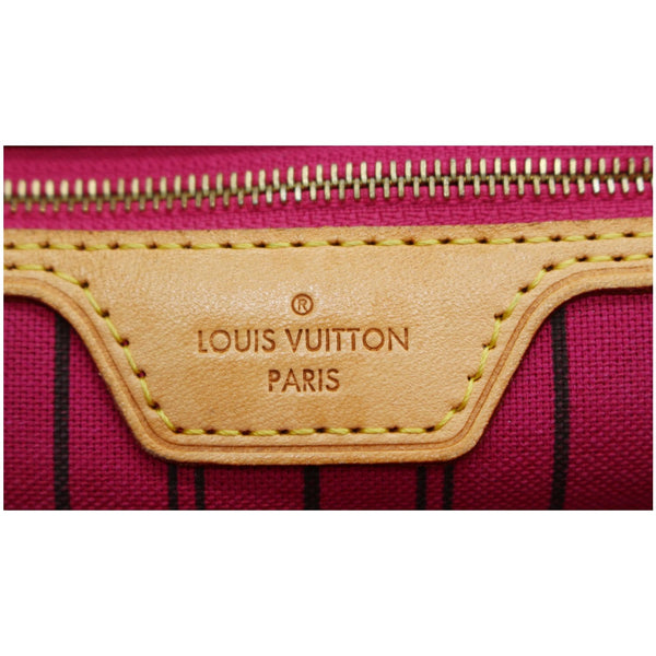 Louis Vuitton Neverfull MM Tote Bag - PARIS