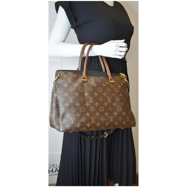 LOUIS VUITTON Pallas Monogram Canvas 2Way Shoulder Bag Brown