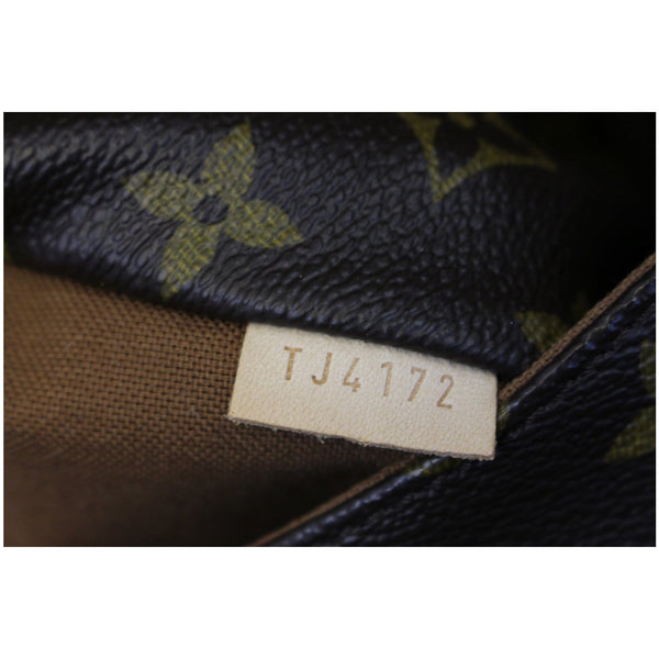 LOUIS VUITTON Totally MM Monogram Canvas Tote Shoulder Bag