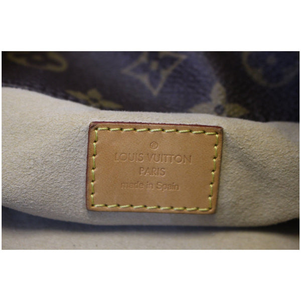 LOUIS VUITTON Artsy MM Monogram Canvas Hobo Shoulder Bag-US