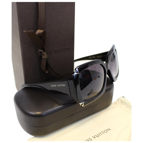 LOUIS VUITTON Hortensia Sunglasses Black