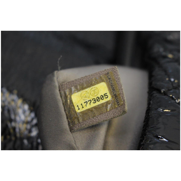 Chanel Single Flap Bag Quilted Pattern Jumbo Black - price