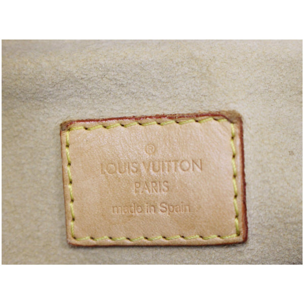 LOUIS VUITTON Artsy MM Monogram Canvas Shoulder Bag Brown-US