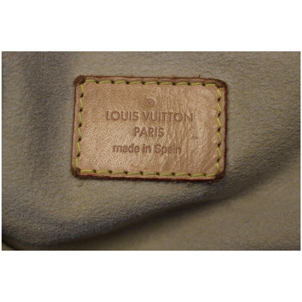 Louis Vuitton Artsy MM - Lv Monogram Canvas Hobo Bag - lv logo