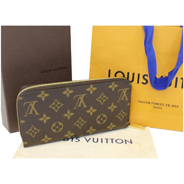 Louis Vuitton Holiday Zippy Wallet - Lv Monogram Wallet for women