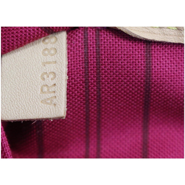 date code Stories Neverfull MM Monogram Canvas Bag