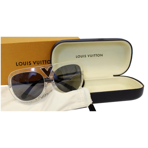 LOUIS VUITTON Aviators Sunglasses Gray-US