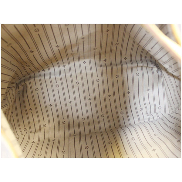 Louis Vuitton Delightful GM Monogram Canvas Shoulder Bag- interior