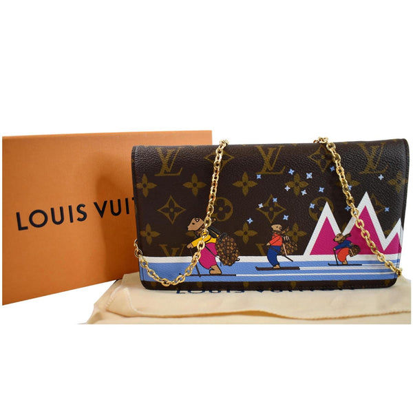 Louis Vuitton Weekend Pochette Monogram Canvas Clutch women