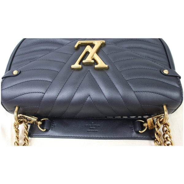 Louis Vuitton New Wave PM Quilted Leather Chain Bag - LV logo | DDH