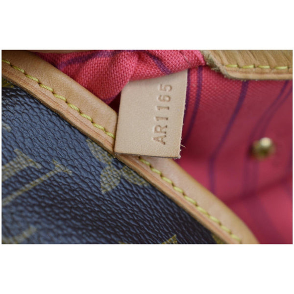 LOUIS VUITTON Neverfull MM V Grenade Monogram Canvas Shoulder Bag Brown