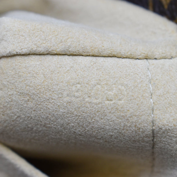 LOUIS VUITTON Artsy MM Monogram Canvas Hobo Bag Brown