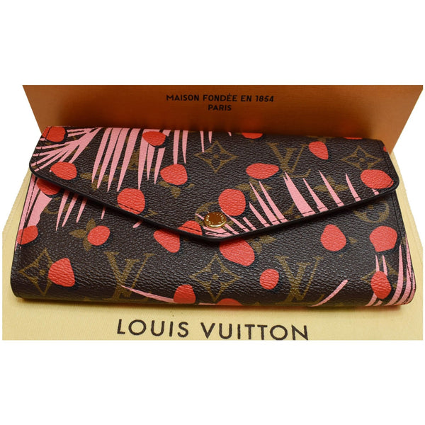 LOUIS VUITTON Sarah Jungle Dots Monogram Canvas Wallet Pink