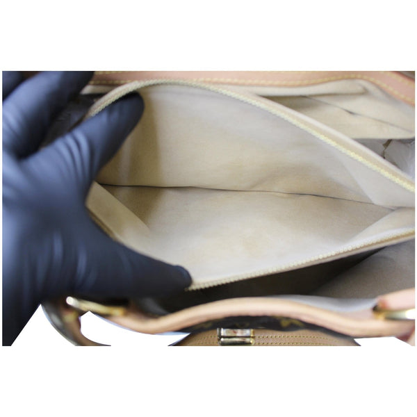 Louis Vuitton Etoile Shopper Monogram Canvas Shoulder Bag Brown inside view