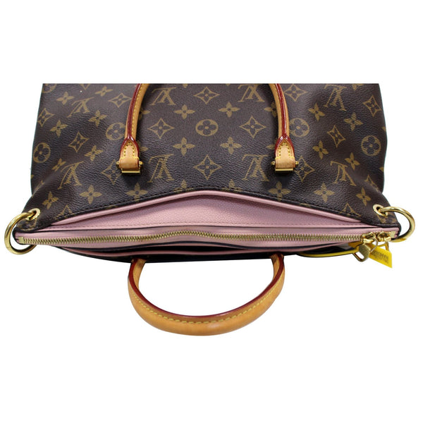 top zip Lv Pallas Monogram Canvas Shoulder Bag