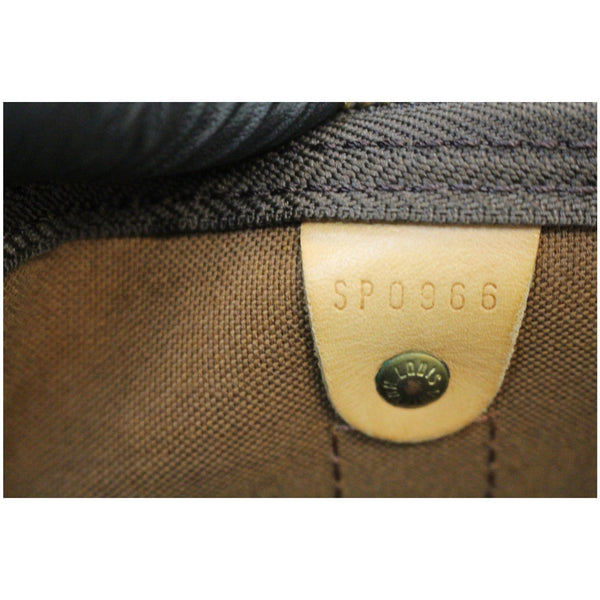 Louis Vuitton Keepall 50 Monogram Canvas bag code
