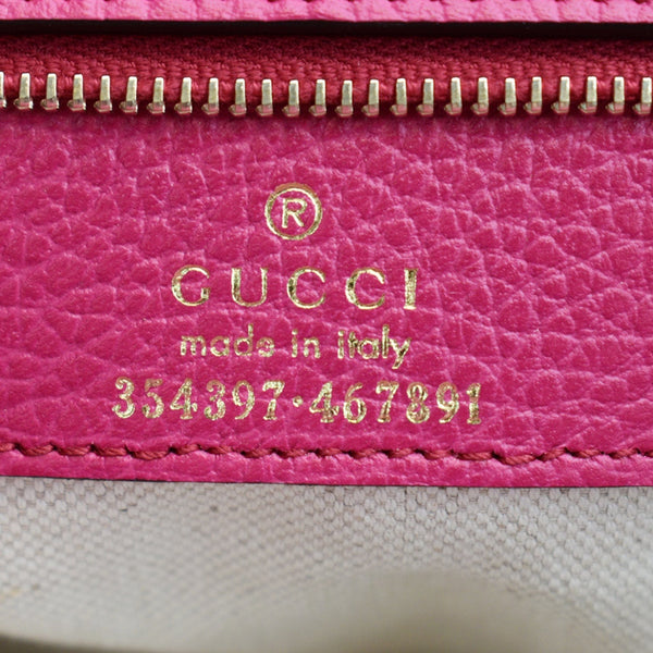 Gucci Swing Medium Pebbled Leather Tote Bag Pink | DDH