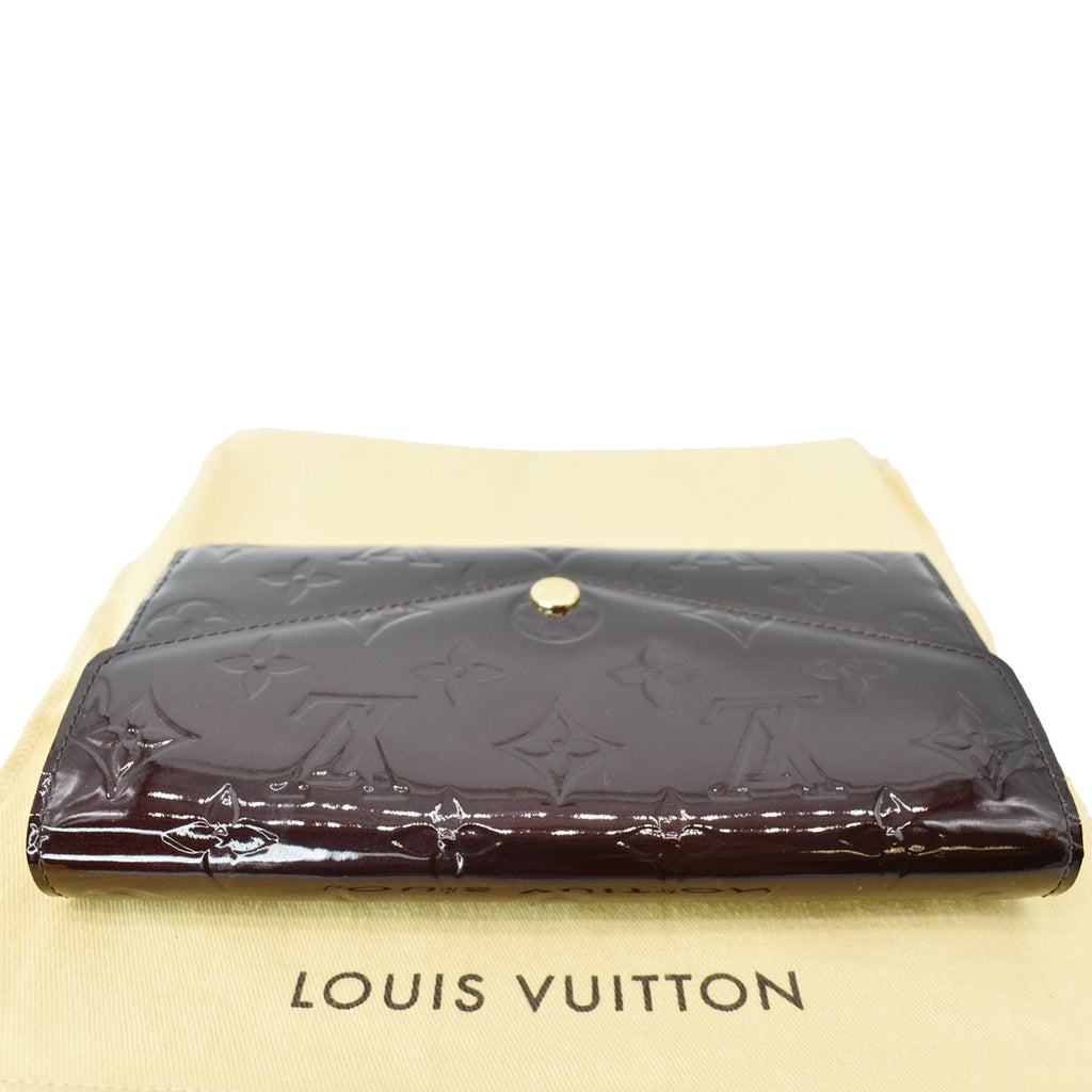 LOUIS VUITTON Sarah Monogram Vernis Leather Wallet Amarante