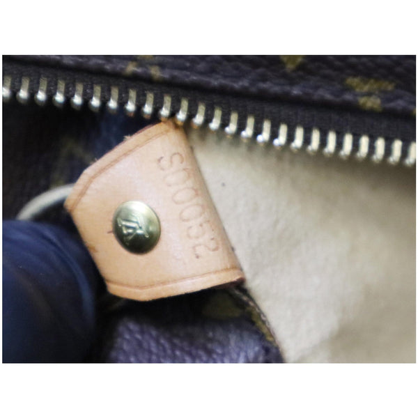 Louis Vuitton Luco Monogram Canvas Designer Tote bag tag code