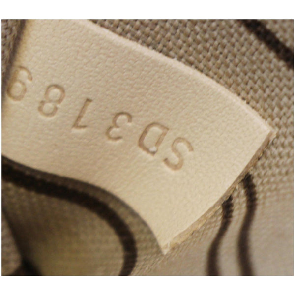 LOUIS VUITTON Neverfull MM Monogram Canvas Tote Shoulder Bag Brown