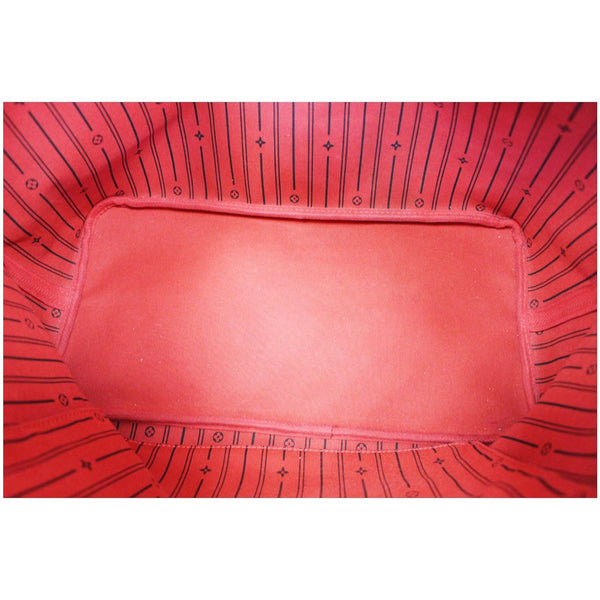 LV Neverfull GM Monogram Canvas Bag interior