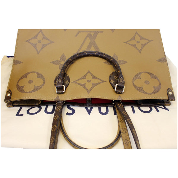 LOUIS VUITTON Onthego Reverse Monogram Giant Canvas Shoulder Bag Brown