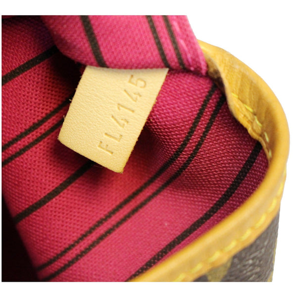 LOUIS VUITTON Neverfull GM Monogram Canvas Shoulder Bag Fuchsia-US