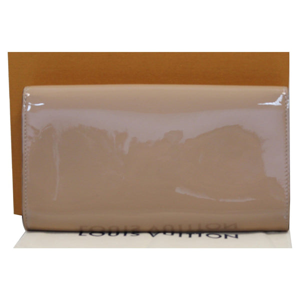 LOUIS VUITTON Louise Patent Leather Long Wallet Nude