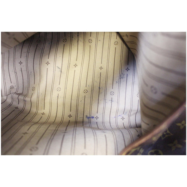 Louis Vuitton Delightful GM Monogram Bag - interior