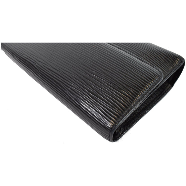 LOUIS VUITTON Porte-Tresor Epi Leather International Wallet Black