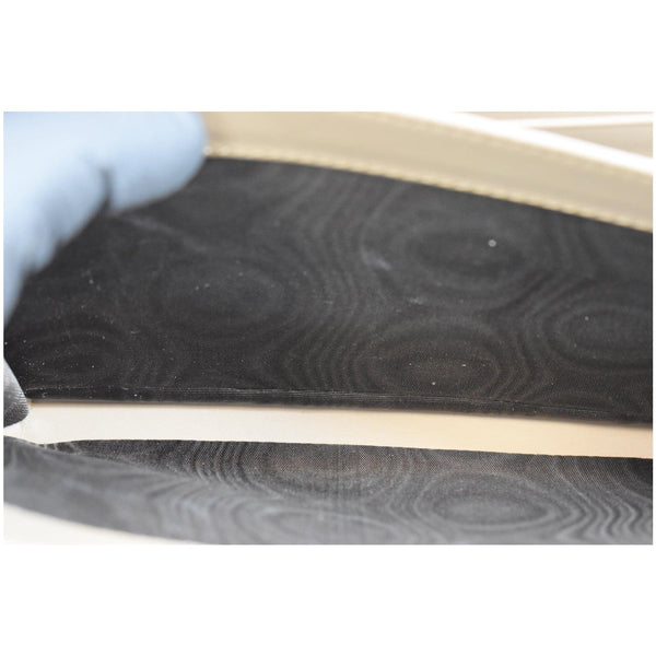 Gucci Dionysus GG Supreme Crossbody Chain Wallet Beige - inner view