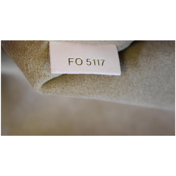 LV Carry All MM Monogram Canvas bag code FO5117