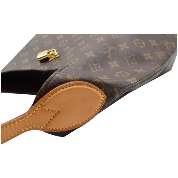 LOUIS VUITTON Flower Hobo Monogram Canvas Shoulder Hobo Bag Brown