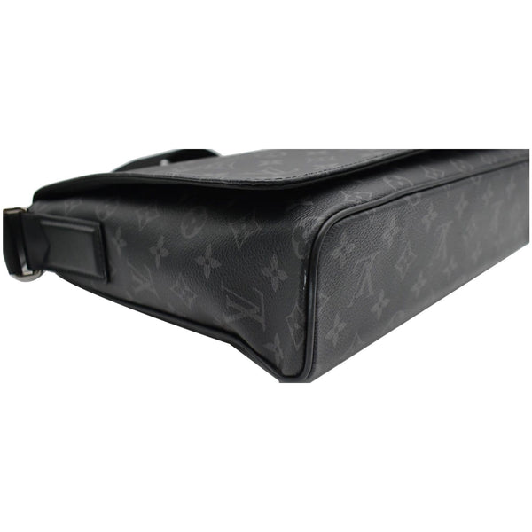 LOUIS VUITTON District MM Monogram Eclipse Messenger Bag Black