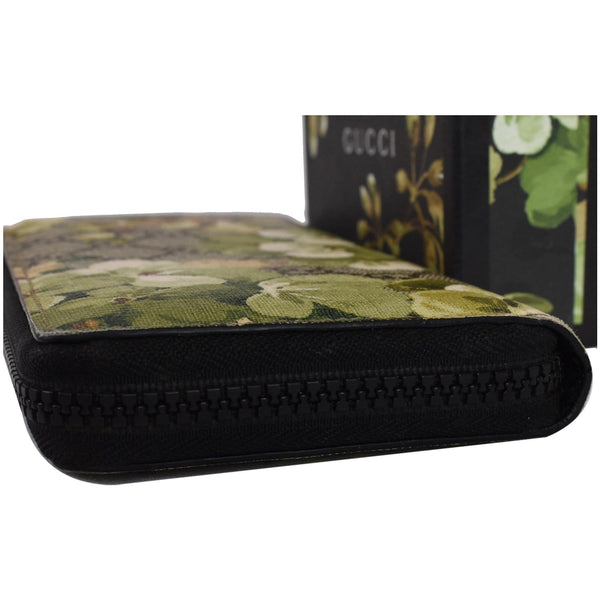Gucci Blooms Zip Around GG Canvas Wallet Women Beige - side focused
